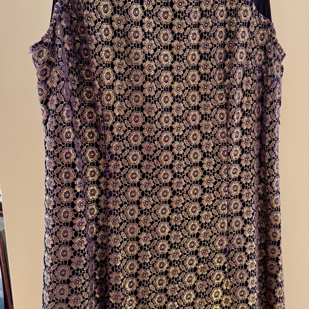 Juicy Couture sleeveless aline shift dress, gold Floral Lace Sleeveless Dress